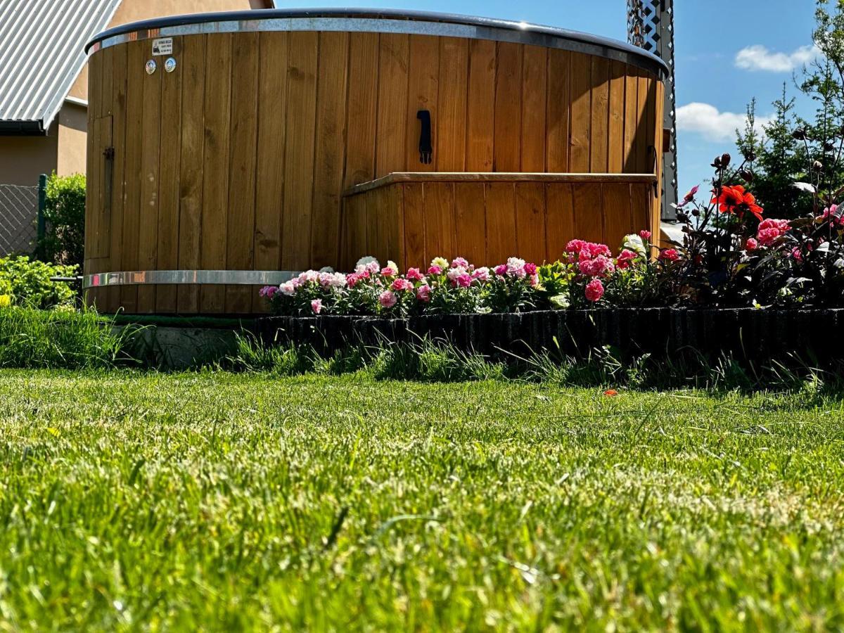 Goralski Na Ubocy Z Jacuzzi Domek alpejski *